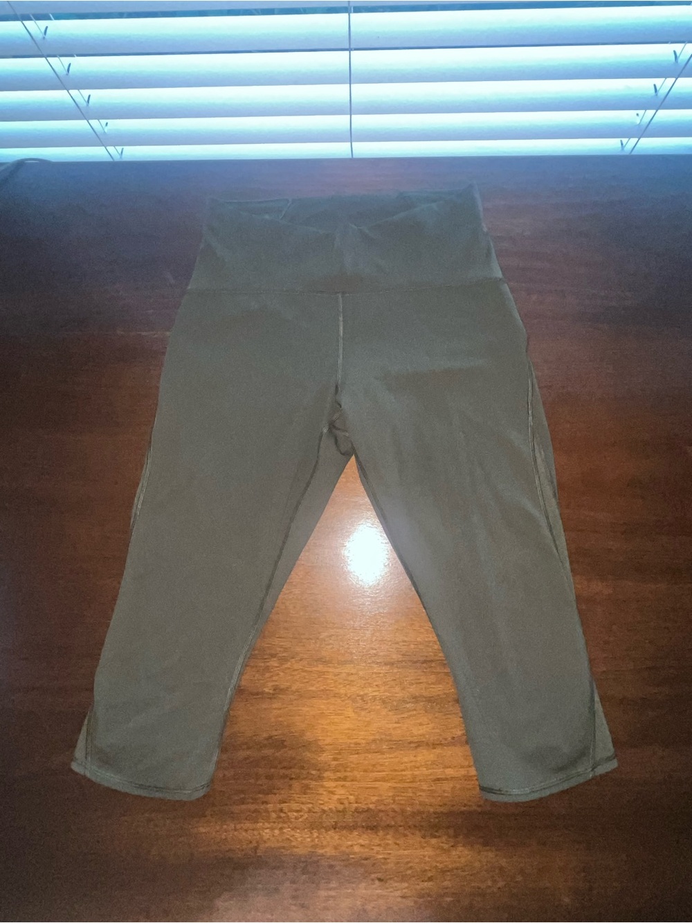lululemon athletica Olive Green Crop Leggings